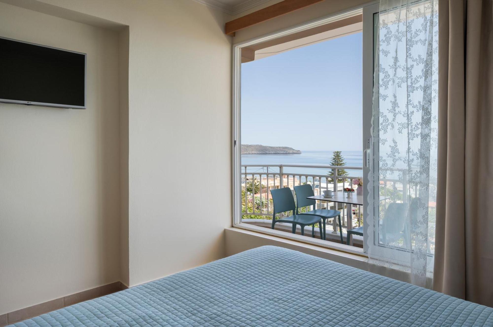 Hotel apartamentowy Hermes Sea View Stalós