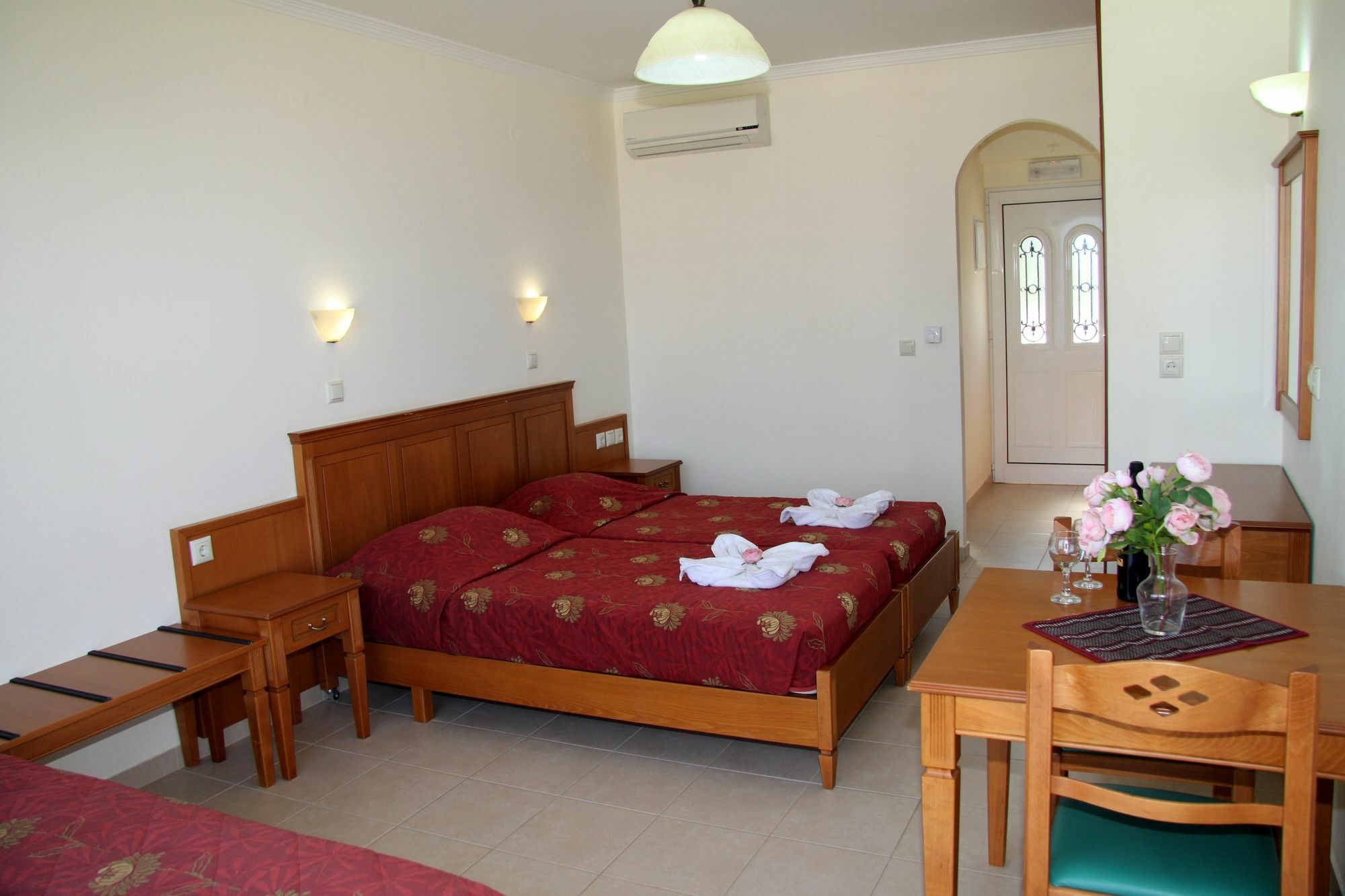 Hotel apartamentowy Hermes Sea View 3*